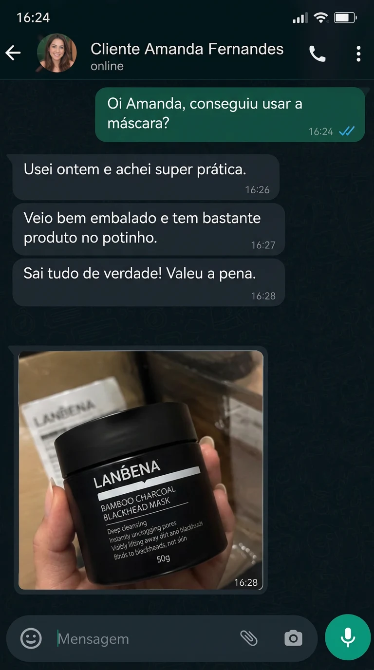 Depoimento de Amanda Fernandes mostrando a máscara LANBENA recebida